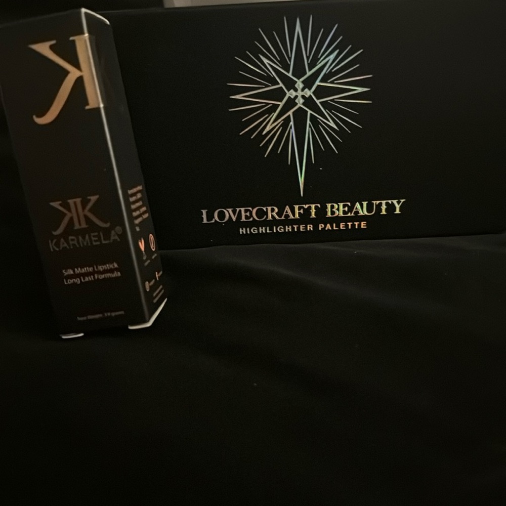 Lovecraft Beauty Highlighter Palette&Karmela Silk Matte Lipstick 💄 bundle.NIB
